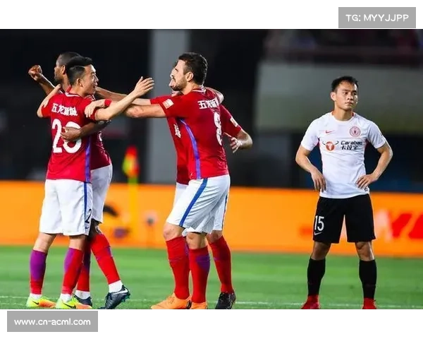 赫拉克勒斯新帅克鲁森带队两连胜，换帅如换刀